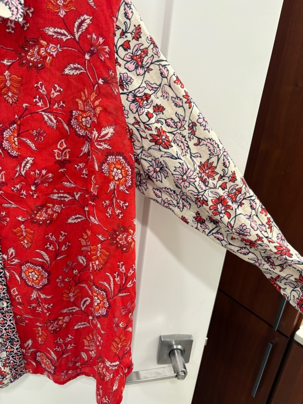 J. Jill Red White Floral Patchwork Boho Cotton Button Down Size Medium Petite - Picture 6 of 14